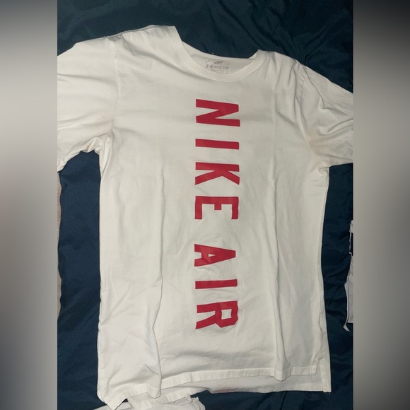 Nike T-shirts - Picture 7 of 11